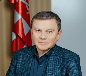 Портрет міського голови Вінниці Сергія Моргунова.
