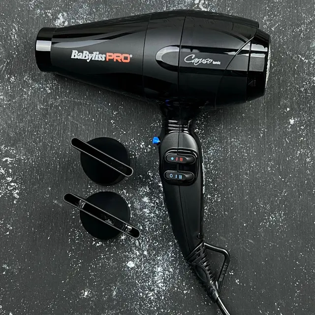 Чорний фен для волосся з насадками від Babyliss